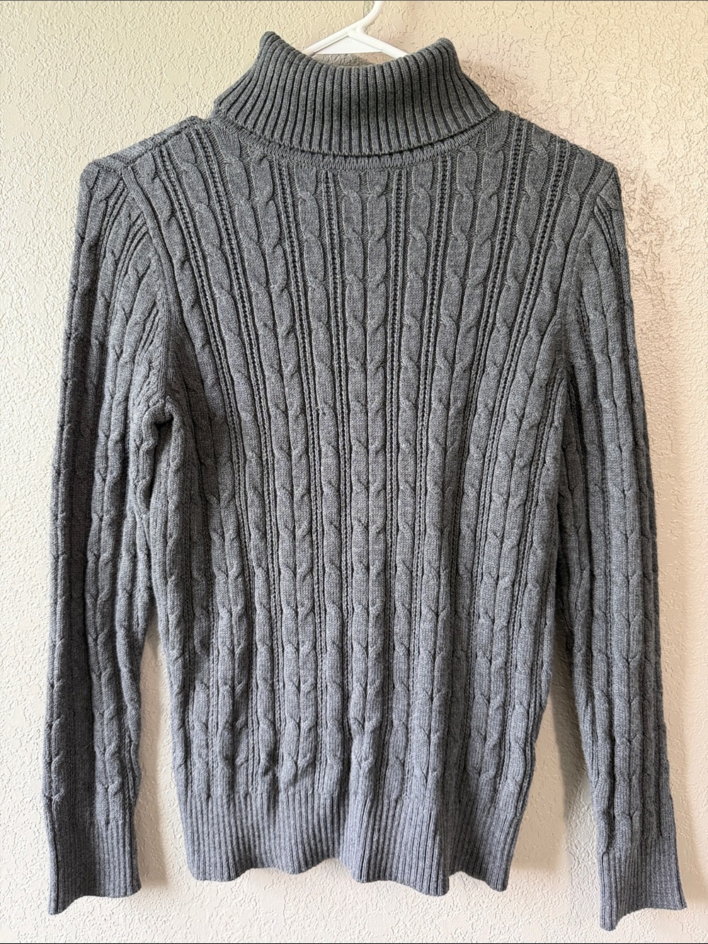 St. John's Womens Charcoal Cable-Knit Turtleneck Sweater